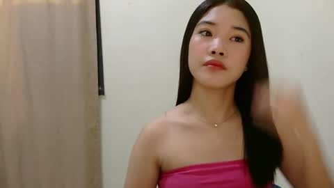 mae_luna online show from 06.30.26