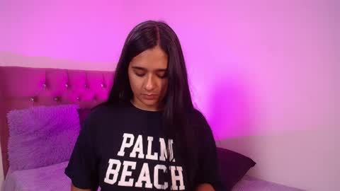 Snapshot of mae_nathan chatting on 05.06.26 mae and nathan online show from 05.06.26