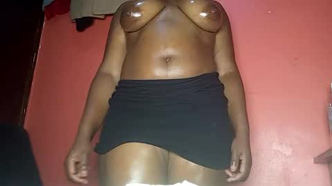 Snapshot of maepot chatting on 10.15.25 PENDO AND VIV online show from 10.15.25