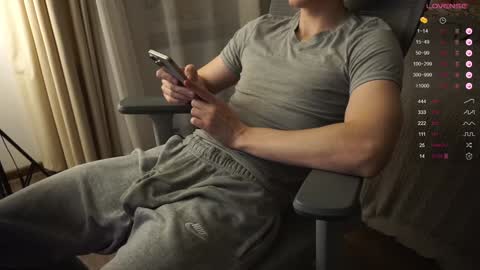 Mike XMaestro 3369 online show from 02.08.25