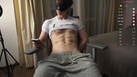 Mike XMaestro 3369 online show from 02.20.25