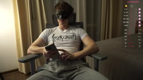 Mike XMaestro 3369 online show from 02.23.25