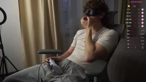 Mike XMaestro 3369 online show from 10.02.25