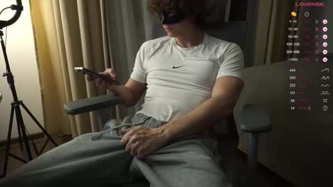 Mike XMaestro 3369 online show from 11.08.25