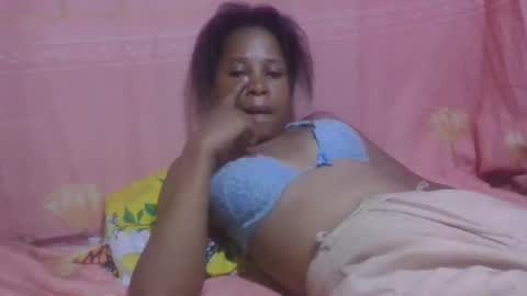 Snapshot of maevafanella chatting on 01.18.26 maevafanella online show from 01.18.26