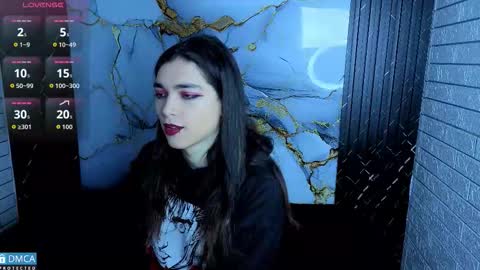 Snapshot of maevekuro chatting on 02.17.26 maevekuro online show from 02.17.26