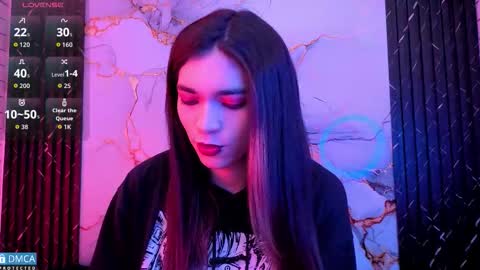 Snapshot of maevekuro chatting on 02.26.26 maevekuro online show from 02.26.26