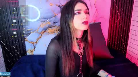 Snapshot of maevekuro chatting on 03.21.26 maevekuro online show from 03.21.26