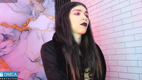maevekuro online show from 05.14.26