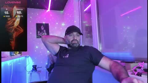 Magabear online show from 11.17.25