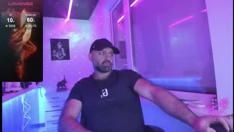 Magabear online show from 11.24.25