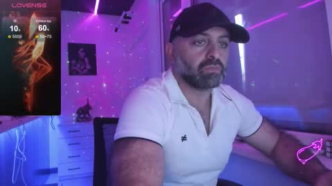 Magabear online show from 11.25.25