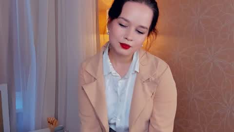 Nora online show from 10.22.25