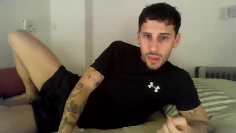 Snapshot of maggicboy29 chatting on 08.02.26 maggicboy29 online show from 08.02.26