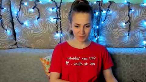 Maggie online show from 12.23.25