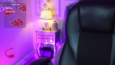   online show from 02.01.25