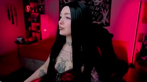 Snapshot of magic_alie chatting on 06.25.26 Magic Allie online show from 06.25.26