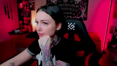 Snapshot of magic_alie chatting on 07.05.26 Magic Allie online show from 07.05.26