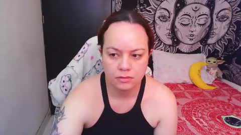 Snapshot of magic_clairewitch chatting on 06.21.26 Claire online show from 06.21.26