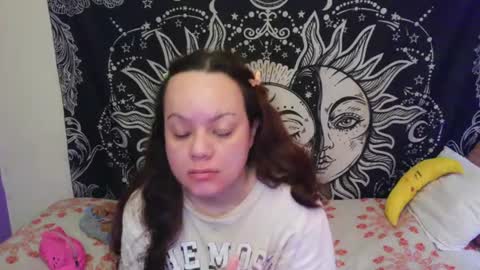 Claire online show from 08.03.26