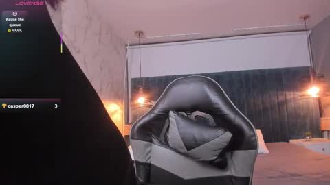 Isa  online show from 01.08.26