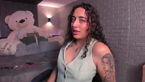 magic_ivone online show from 02.10.26