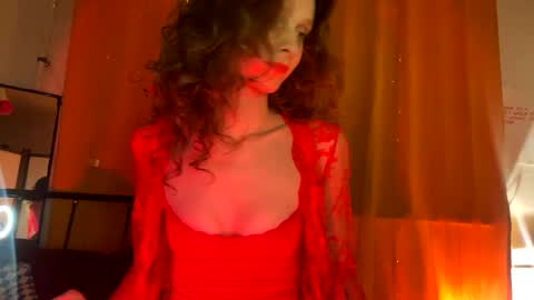 Mikky or Moon online show from 02.14.25