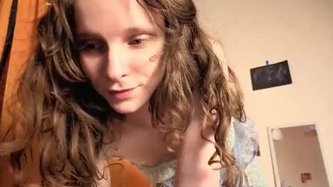 Snapshot of magic_mini_moon chatting on 01.09.26 Mikky or Moon online show from 01.09.26