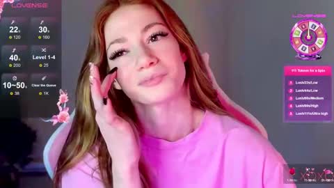 Snapshot of magicladyy chatting on 02.22.25 Angel online show from 02.22.25