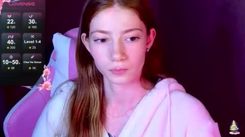 Snapshot of magicladyy chatting on 03.11.26 Angel online show from 03.11.26