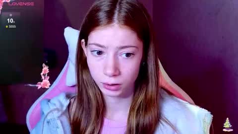 Snapshot of magicladyy chatting on 03.13.26 Angel online show from 03.13.26