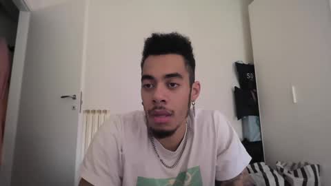 Snapshot of magicsempai chatting on 12.17.24 Magicsempai online show from 12.17.24