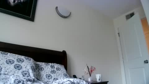 Snapshot of magnitaaa chatting on 12.23.24 magnitaaa online show from 12.23.24