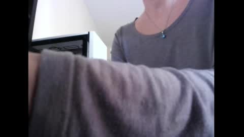 Snapshot of magnitaaa chatting on 01.21.25 magnitaaa online show from 01.21.25