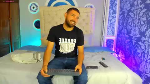 Magnus Alejo online show from 06.19.26