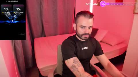 Snapshot of magnus_king chatting on 10.15.25 online show from 10.15.25