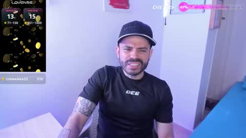 Snapshot of magnus_king chatting on 11.05.25 online show from 11.05.25