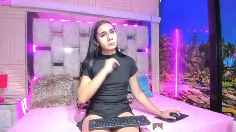 mahiara hot online show from 07.26.26