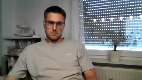 Snapshot of mahrcuhs chatting on 06.02.26 mahrcuhs online show from 06.02.26