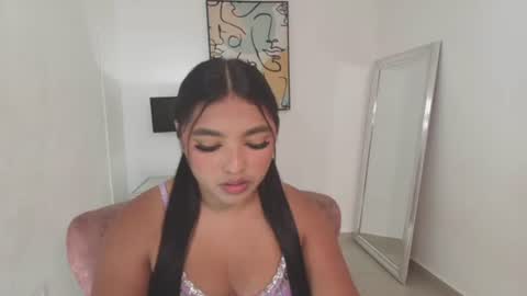 Snapshot of mai_ktalil chatting on 06.18.26 Marianna online show from 06.18.26