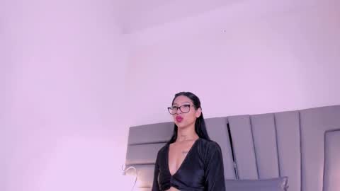 maia_520 online show from 03.25.26