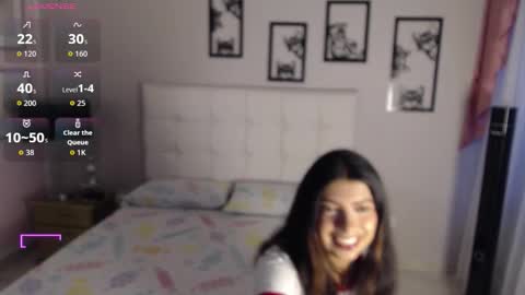 Maia Reficco online show from 11.19.25