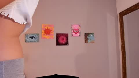 Maia online show from 04.22.26