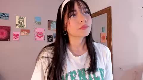Maia online show from 07.25.26