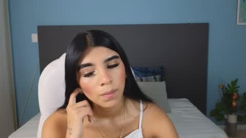 Maiaa Ruiz  online show from 01.02.25