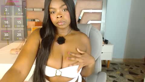 Maia Charris online show from 10.21.25