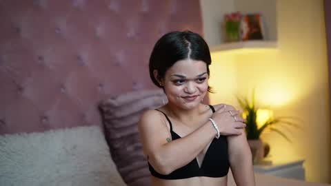  Maia  online show from 10.06.25