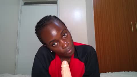 TO MY GOOD SUPPORTERS KINDLY MAKE MY WISHES COME TRUE I LOVE YOU ALL I AM UNWELL BUT I WILL BE BACK SOON online show from 02.02.25