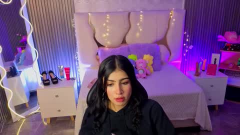 maiily_tay online show from 03.12.26
