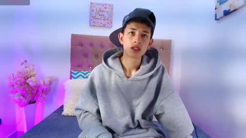 Snapshot of maik_carver chatting on 09.13.25 Maik Carver online show from 09.13.25